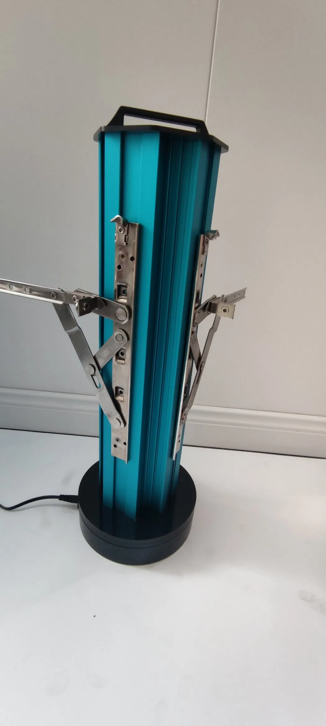 Heavy Hinges for Non-Standard Notched Doors and Windows