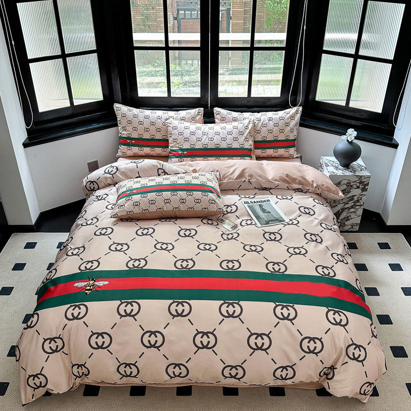 Комплект постельного белья из белого шелка, 4 предмета