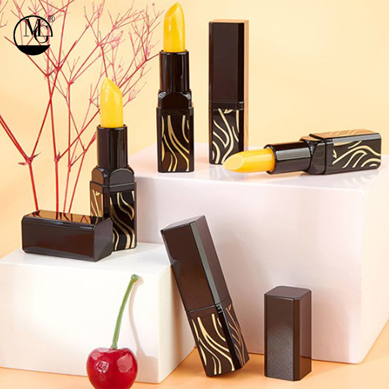 Non-Stick Cherry Lip Balm for Healthy, Hydrated Lips