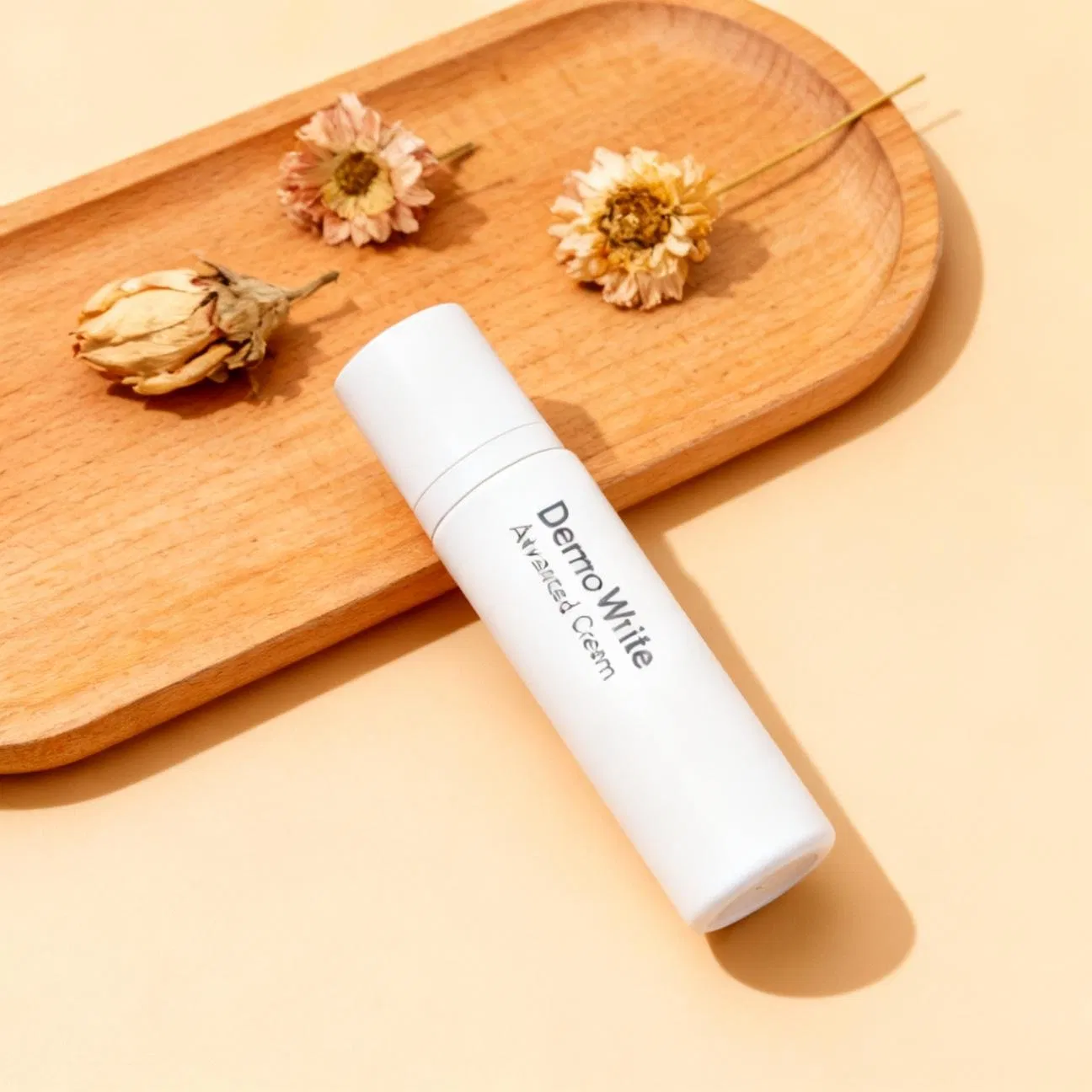 Skin Whitening Face Cream with Nano Glabridin and Antioxidant-Rich Calanthe Face Cream for Protection Against Environmental Pigmentation