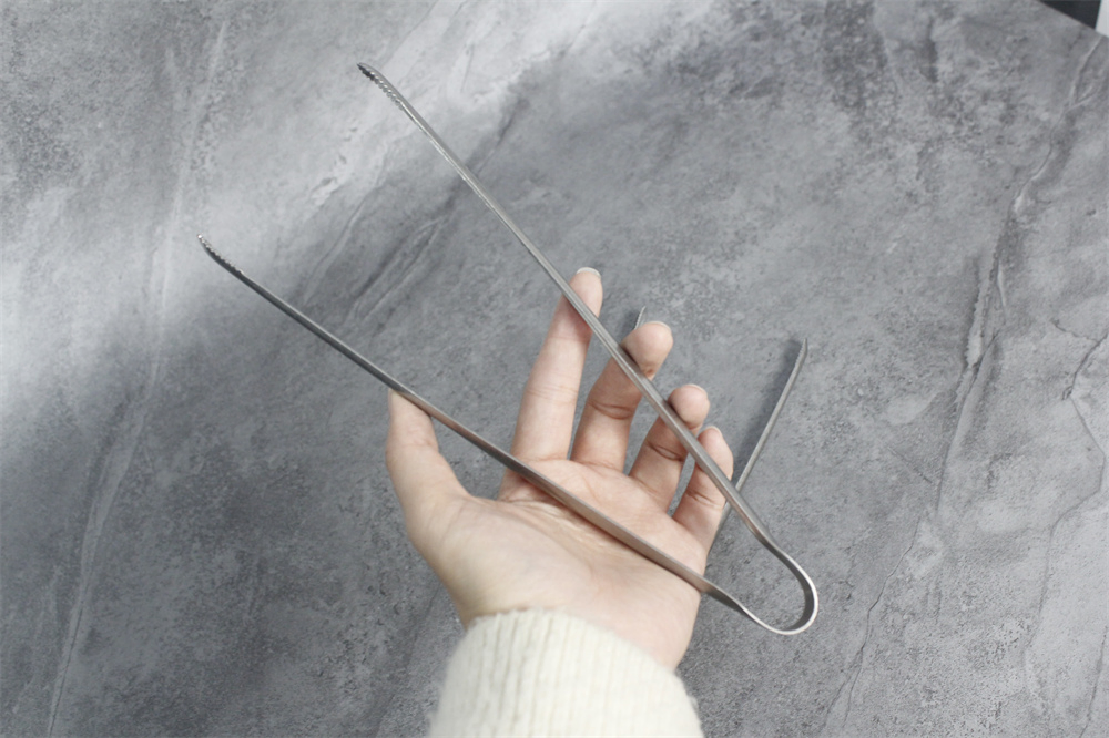 Wholesale 304 Stainless Steel Tableware Food Steak Clip Barbecue Tongs for Camping