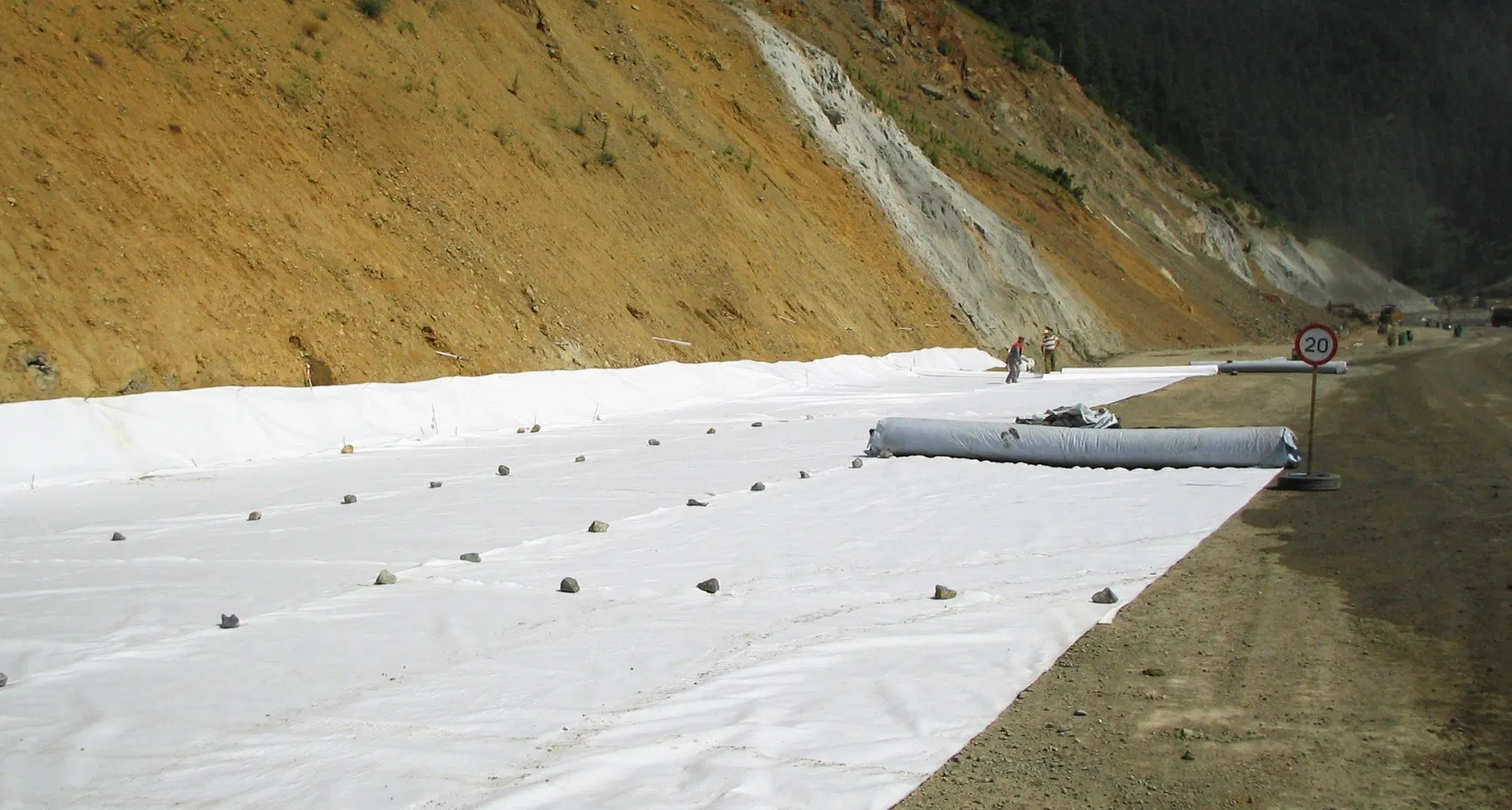 Railway Track Bed Solutions Anti-Vibration Filament Geotextile with 20+ Year Durability