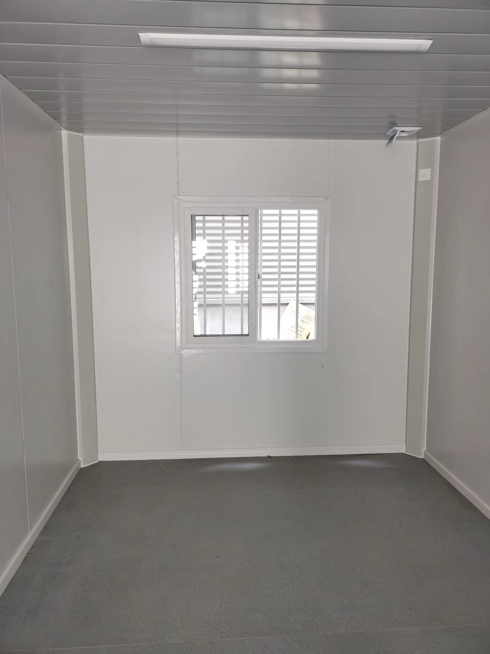 Factory China Portable Assemble Living House ISO Flat Pack Prefab Container