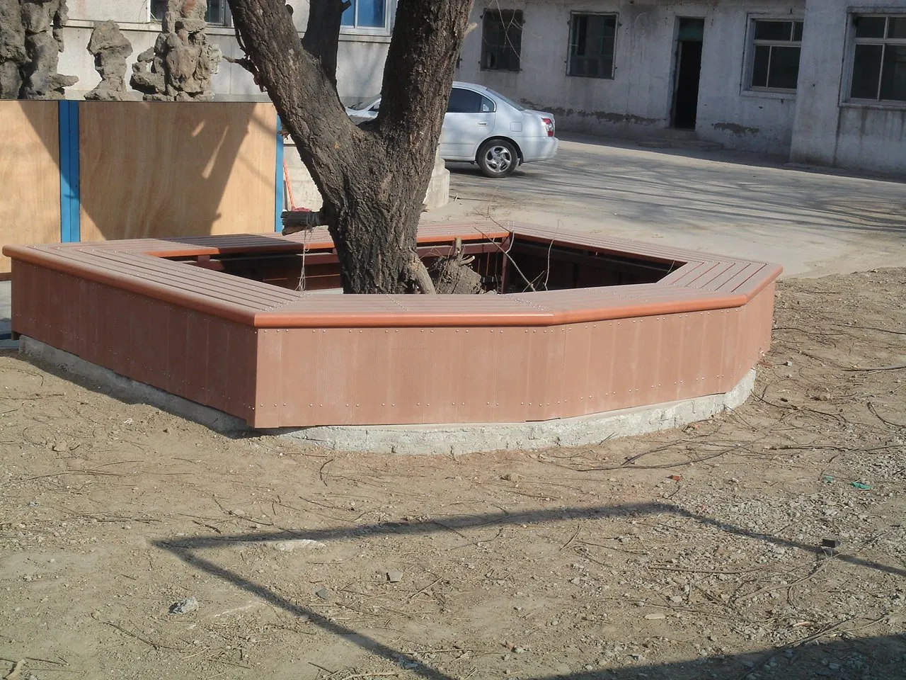 Manufacturer Supply DIY WPC Wood Plastic Garden Planter Raised Bed a Flower Pots Flower Box
