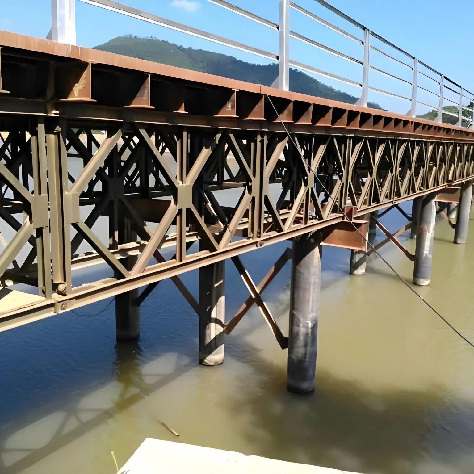 Standard 321 Type Prefabricated Steel Truss Bridge with High Load Capacity