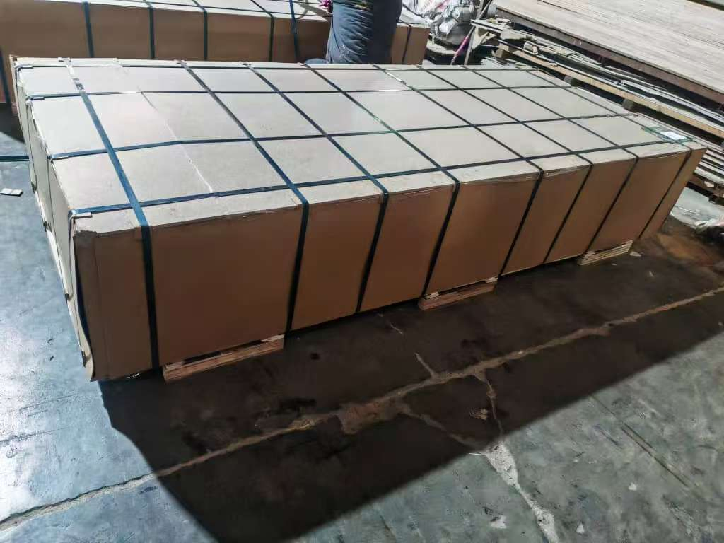 Fabricado En China 3mm 18mm Medium Density Fiberboard Wood Timber Plain MDF Sheet Supplier