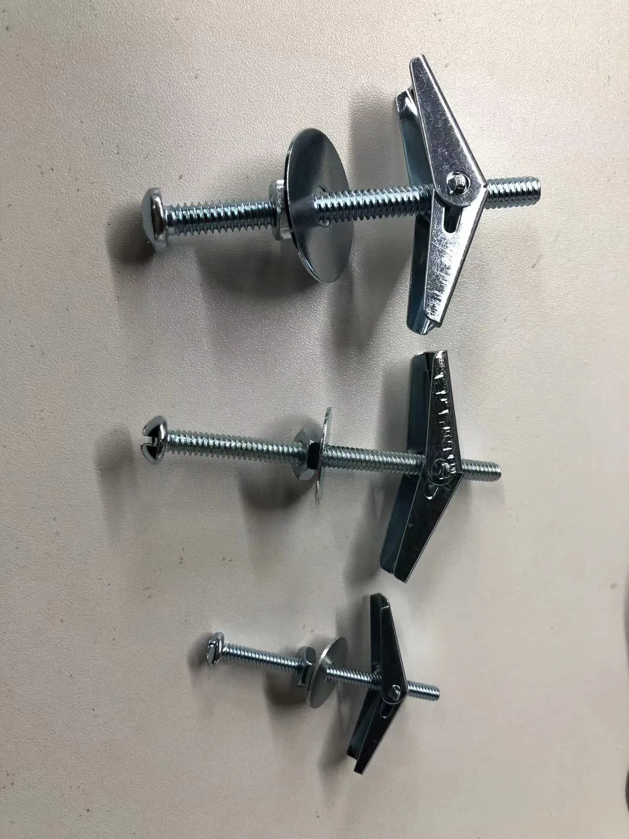 Toggle Bolts and Wing Nut Kit for Drywall Ceiling, Metal Drywall Anchors and Screws Assortment Set, 3 Sizes Butterfly Anchors