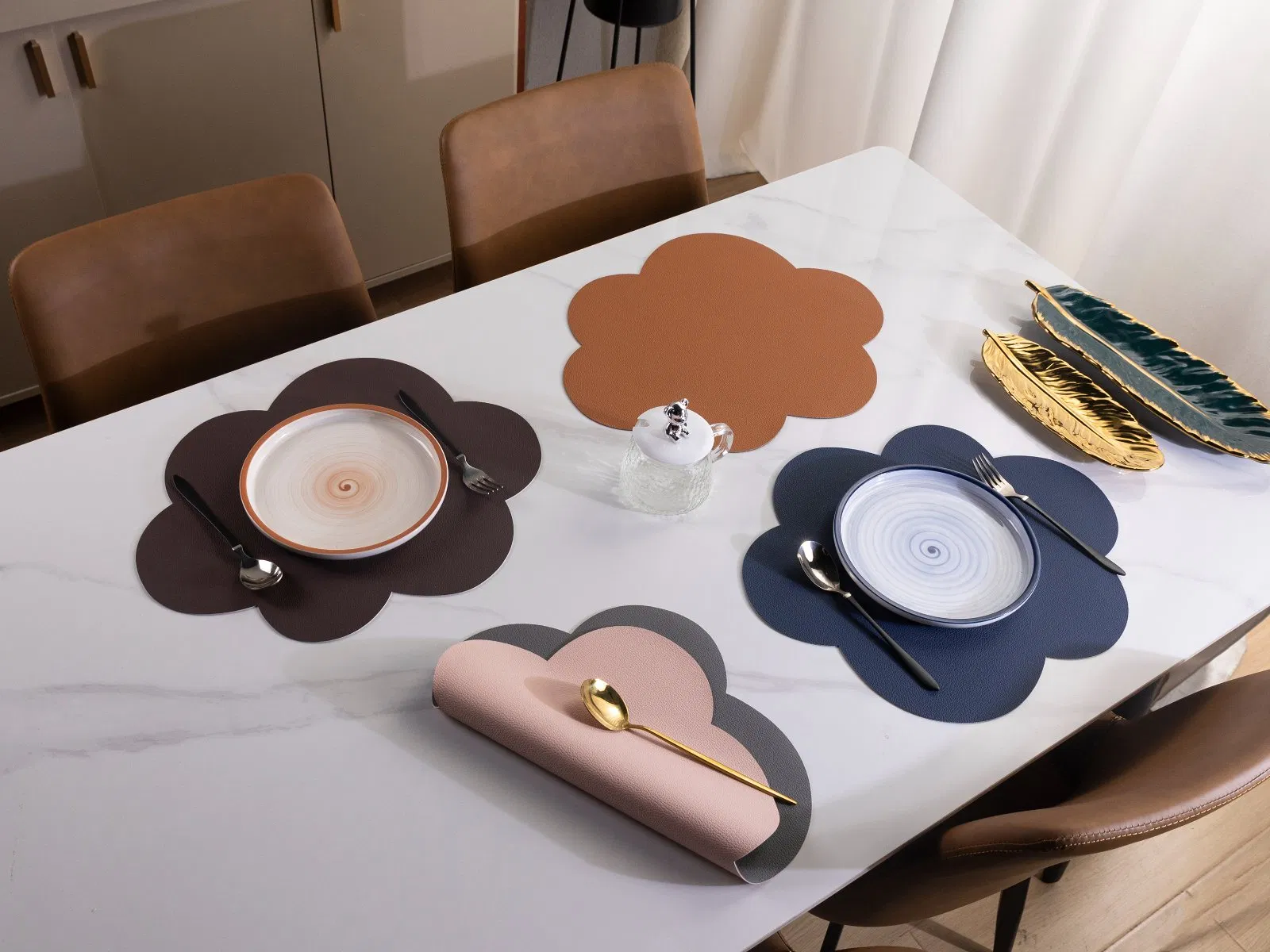 PVC Leather Hotel & Home Table Mats Waterproof & Oilproof Heat Insulation Placemats