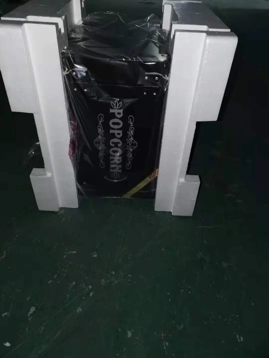 8 Ounce Small Popcorn Maker/Machine with Cart (PM08SC)