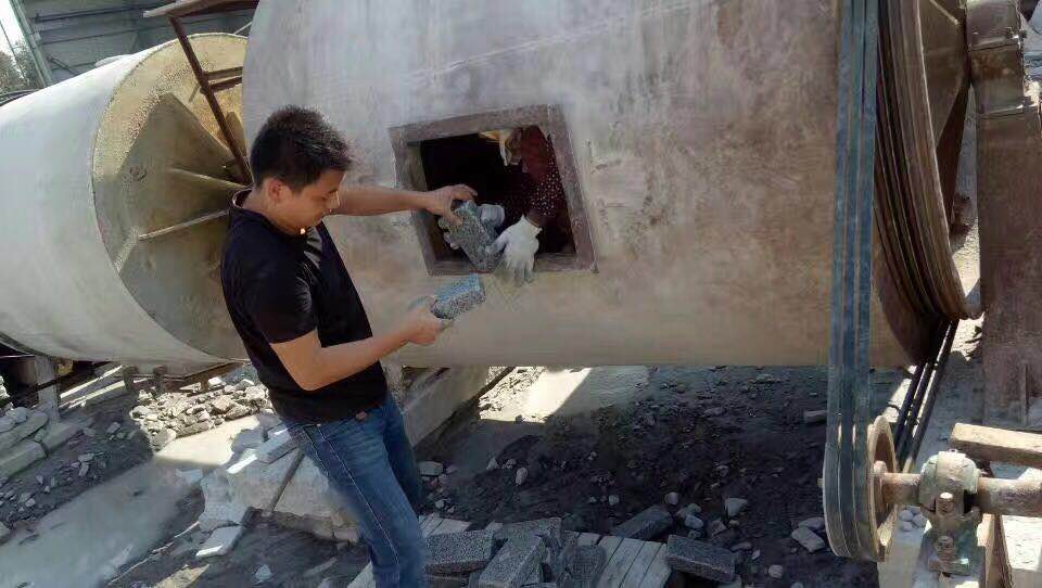 Tumbled Dark Grey Granite G654 Stone Paving for Driveway &Yard Pattern