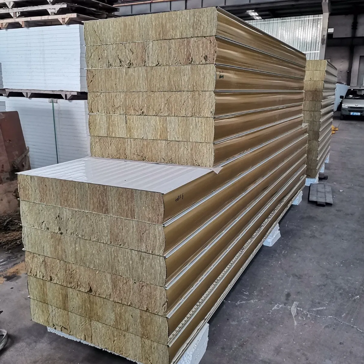 Fire Proof Rock Wool Sandwich Panels/Warehouses/Pharmaceutical Building/ Offices 50mm