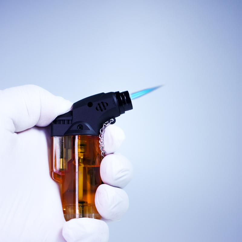 Factory Price Jet Flame Electronic Refillable Plastic Wholesales Torch Lighter for Kitchen and Camping