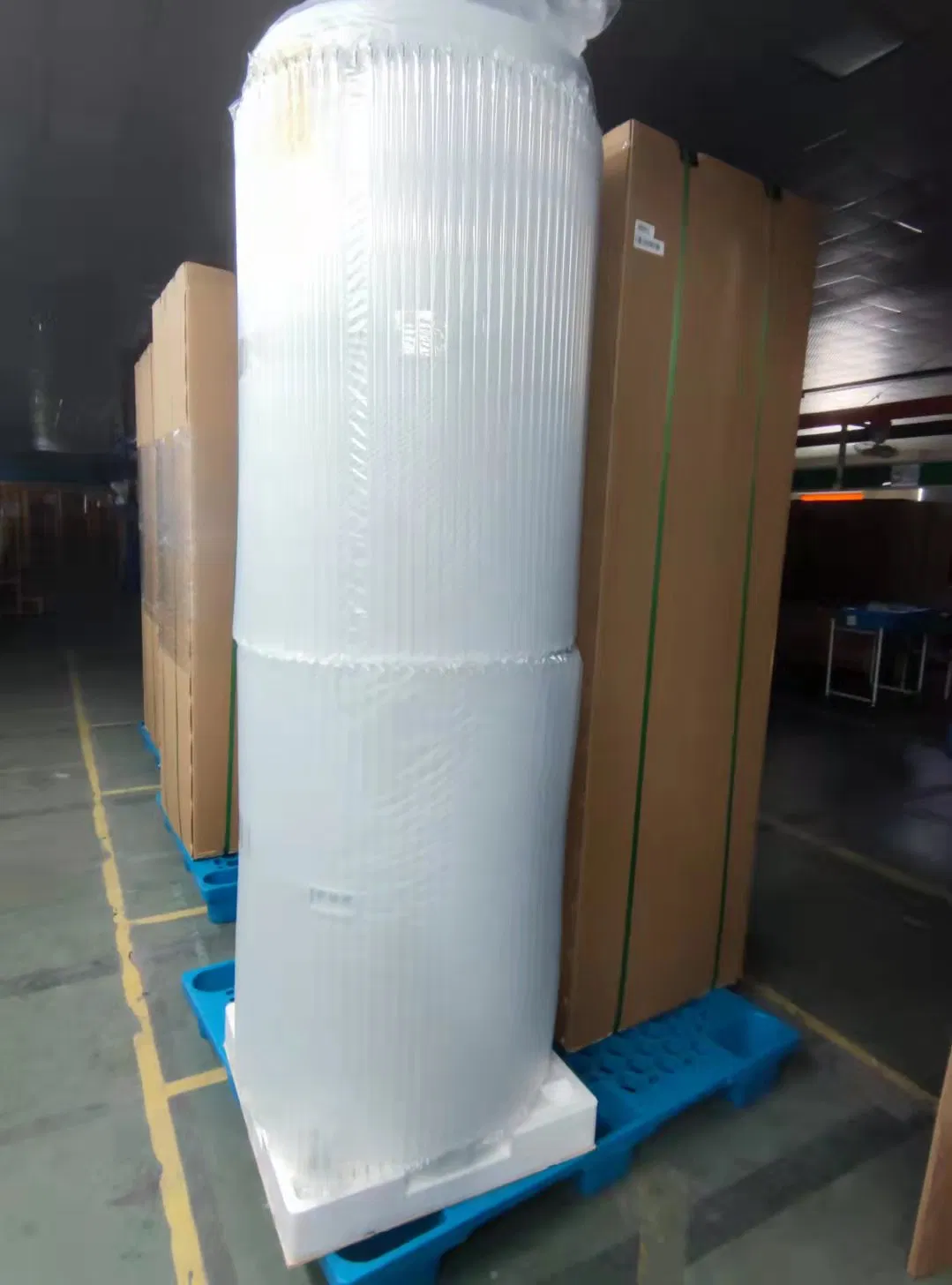 Тепловой насос для воды All in One 4100Вт с солнечной панелью