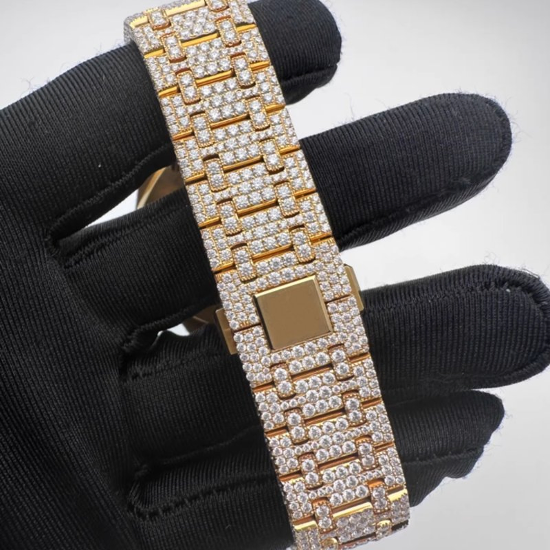 Custom Luxury Full Iced out Moissanite Watches Pass Diamond Tester Hip Hop Bust Down Diamond Mechanical Watches