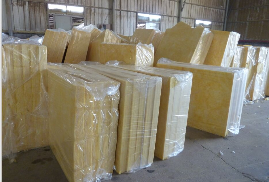 Fiber Glass Wool Blanket/Roll Density 25~48kg/M3 High Quality Insulation 1200*50mm