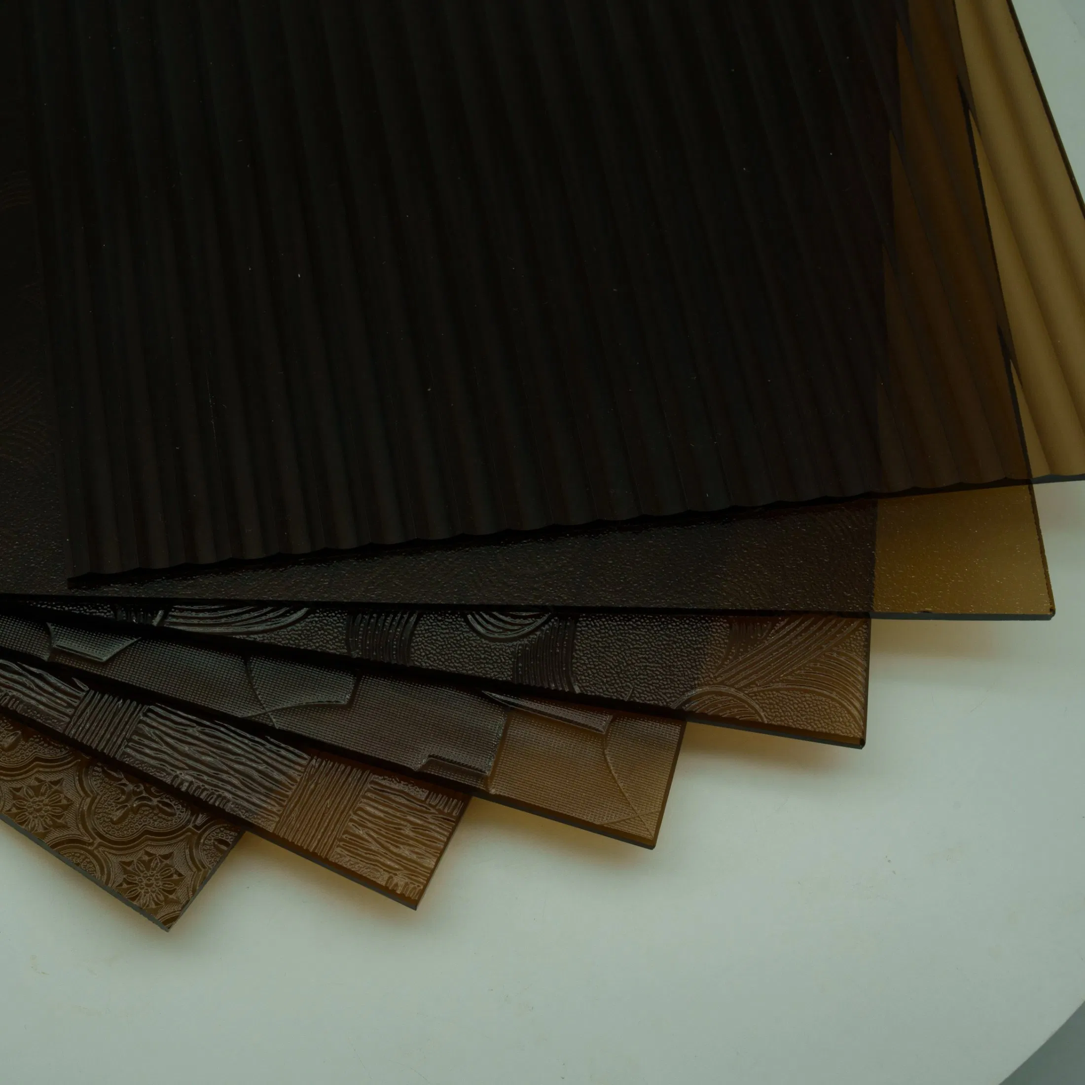 2mm Factory Price Tinted/Ultra Clear Temperable Pattern Glass for Table