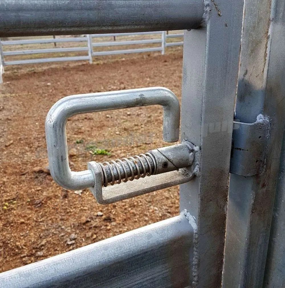 Galvanized Iron Door Lock Hardware Durable Eco-Friendly Cattle Crush Gate Spring Slam Catch Latch for Outdoor Farm Fence