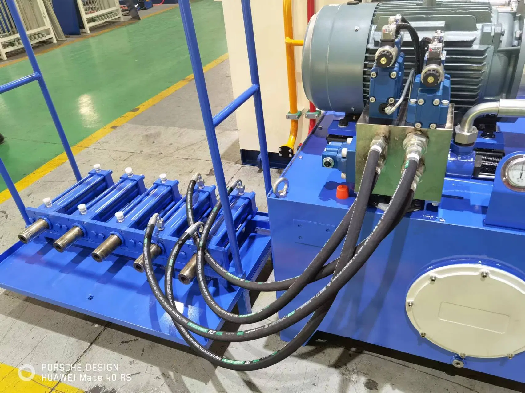 Одноступенчатая телескопическая гидросиловая установка