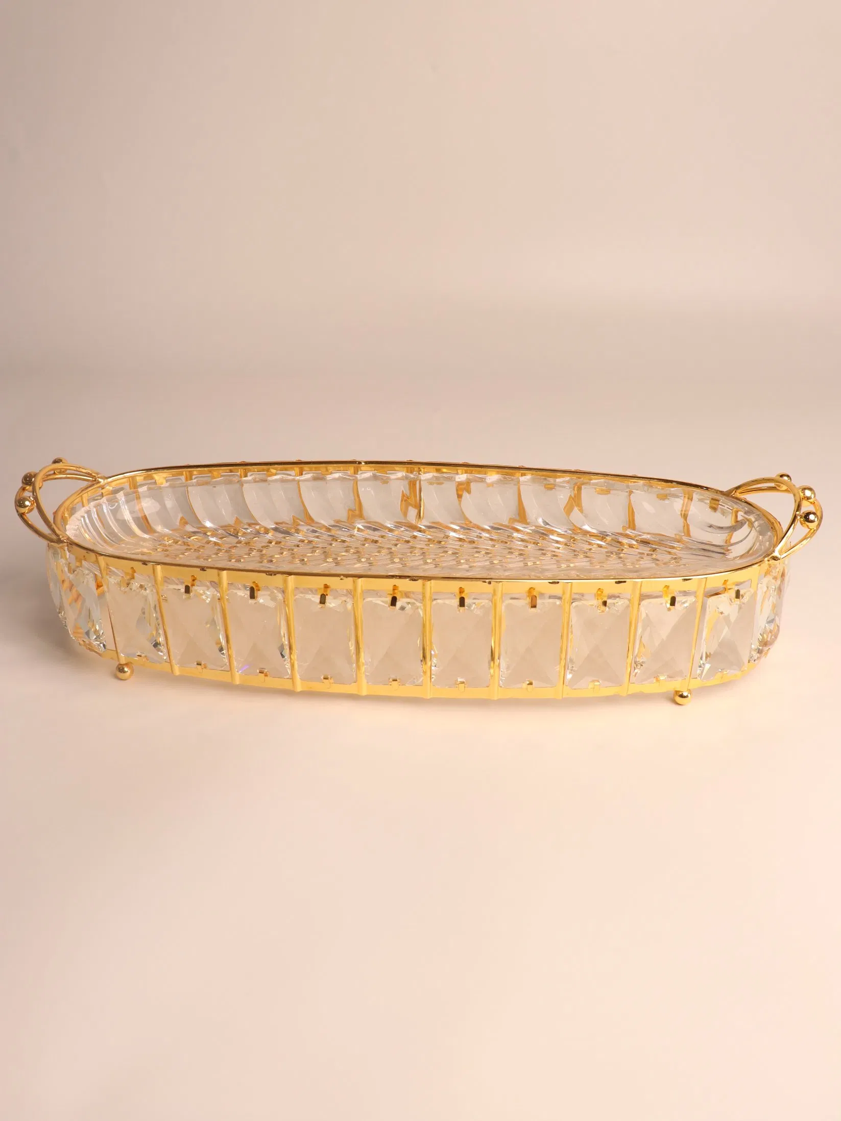 Elegant Glass Fruit Platter with Sturdy Iron Frame Design