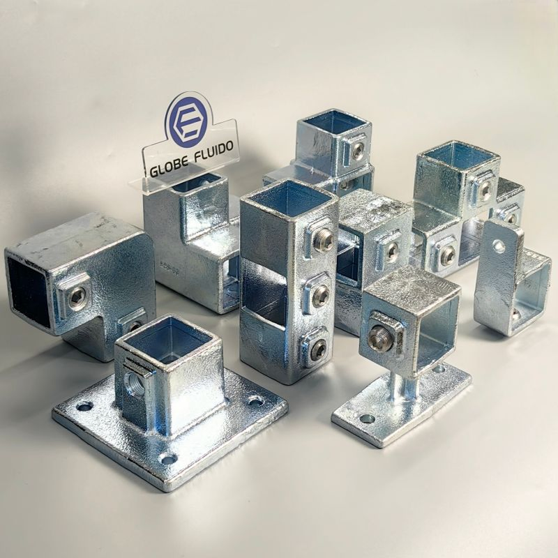 Galvanized Square Pipe Connector with 5mm Wall Thickness in Malleable Iron
