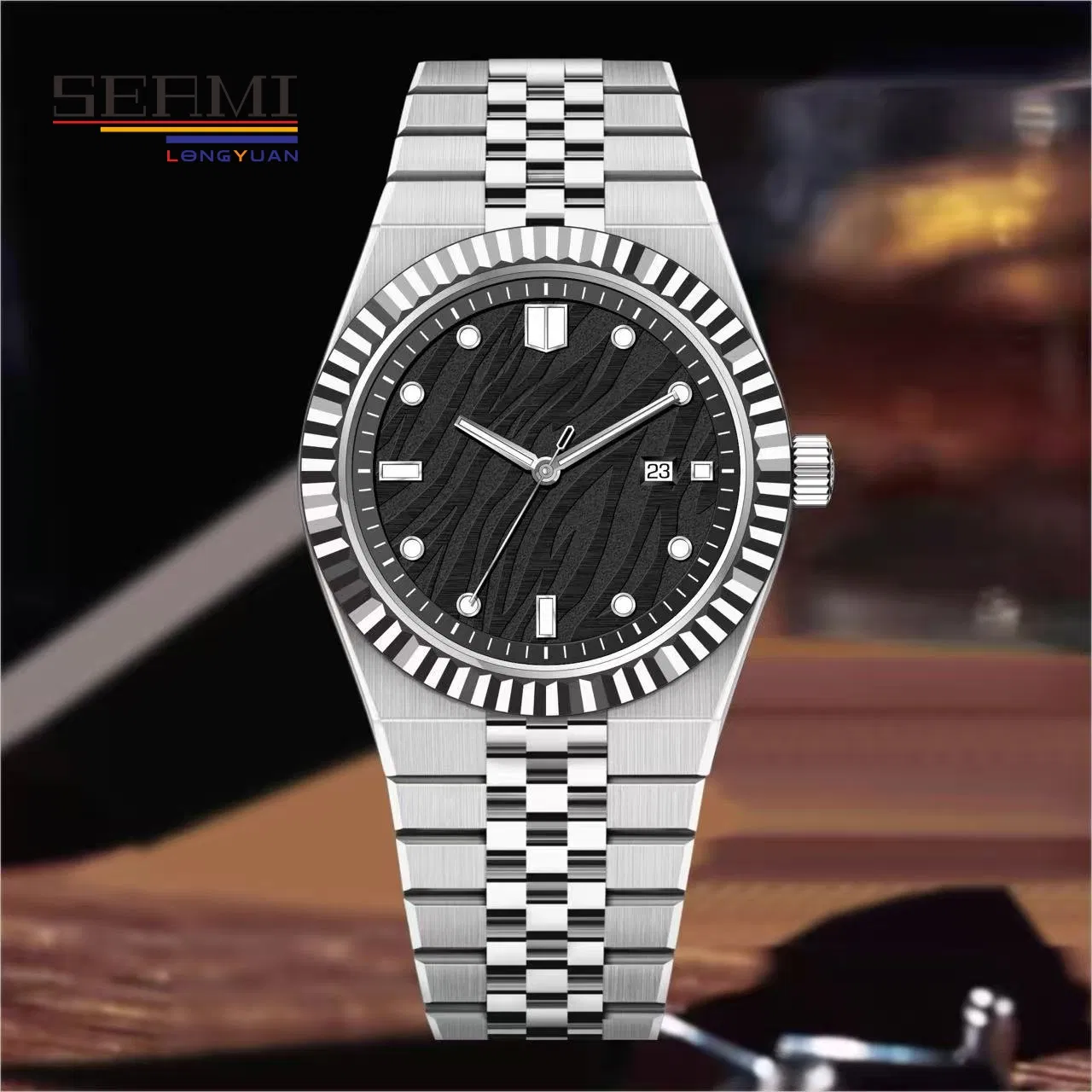 Functional Alloy Elegant Robust Quartz Watch for Daily Life