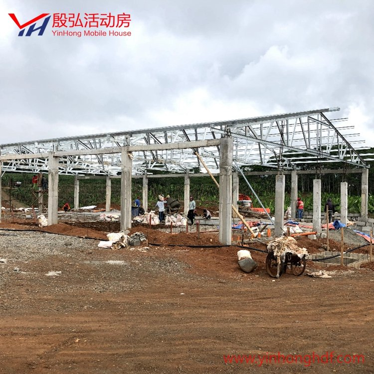 Feed Silo for Chicken House Steel Shed Sandwich Panel Steel Structure Farm Prefab House