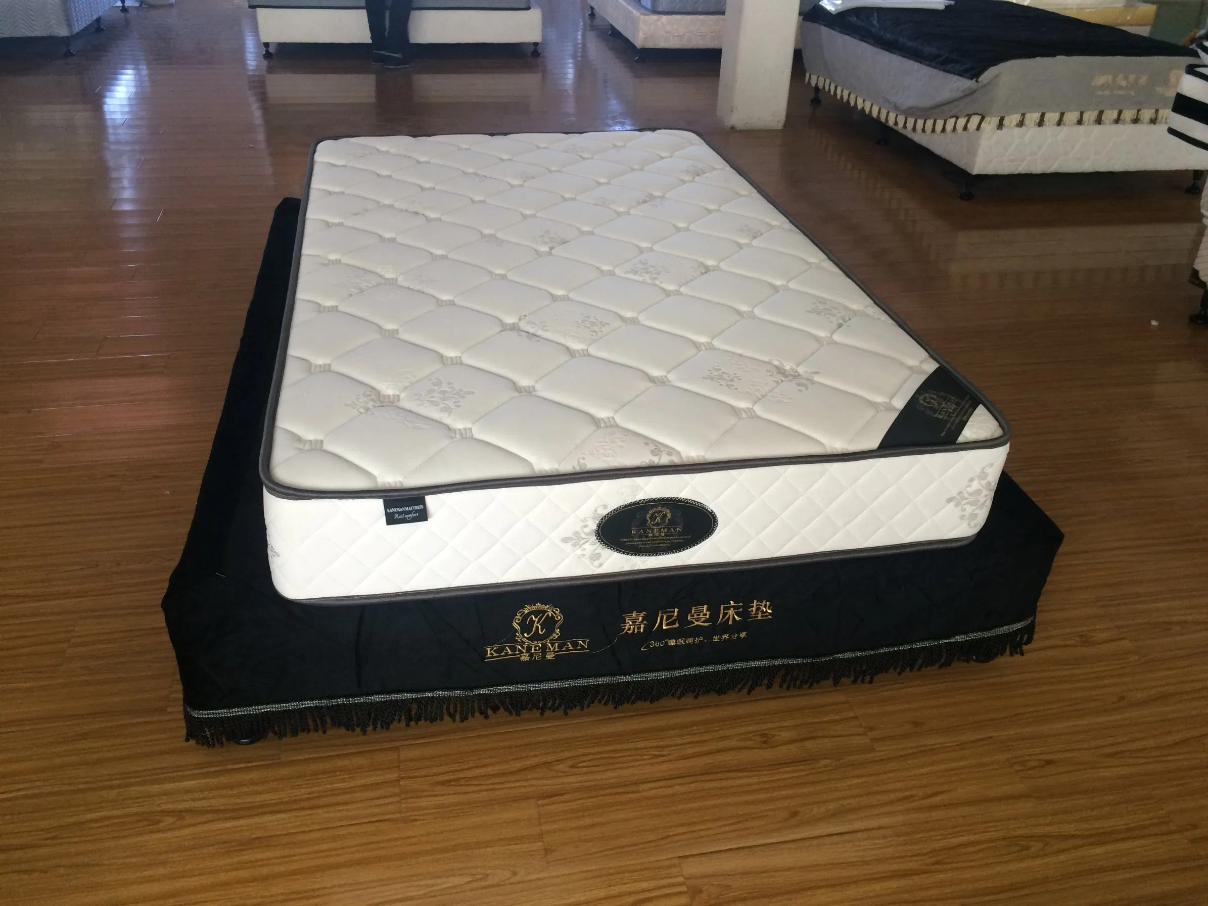 Cheap Price Spring Mattress 8 Inch Bonnell Spring Mattress Vacuum Roll up in a Box