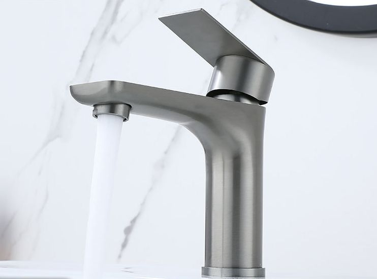 Смеситель для раковины Modern, однорычажный, настенный