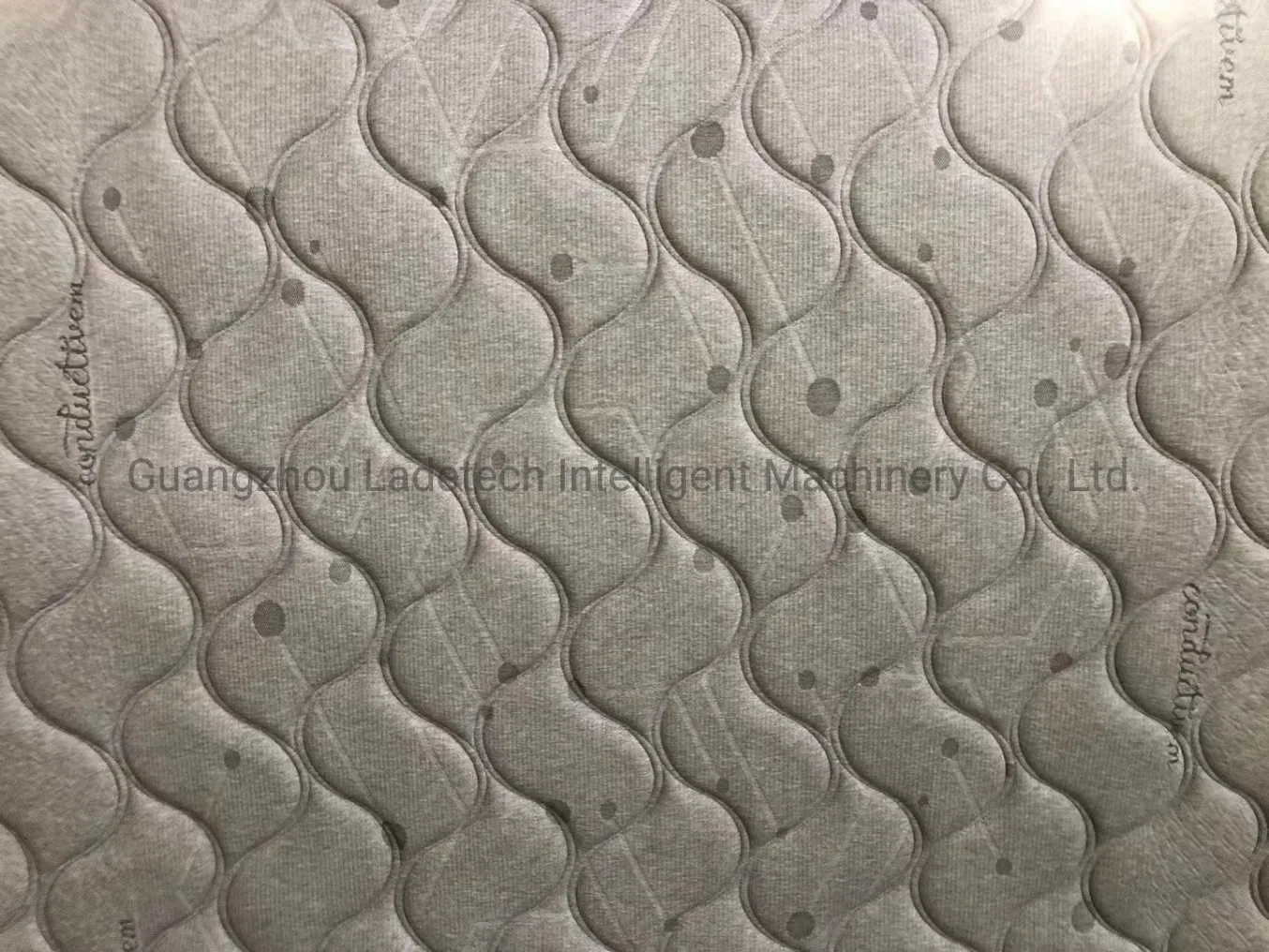LDT-QTF01 High Quality Multineedle Mattress Topper Knitted Quilted Fabric