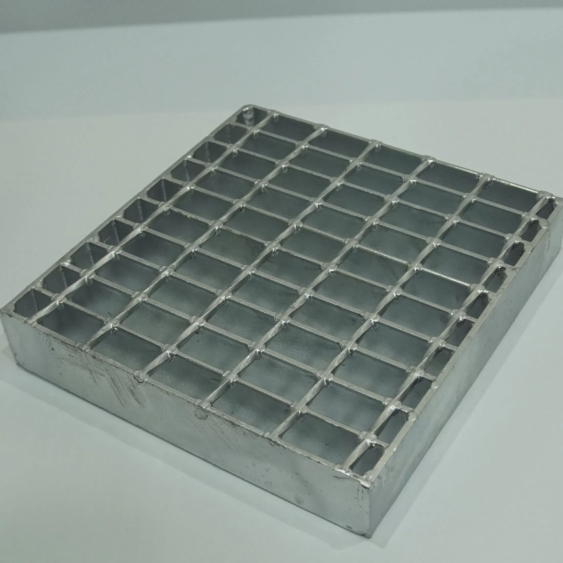 Q235 Building Material Construction Hot Dip Galvanized Steel Grating