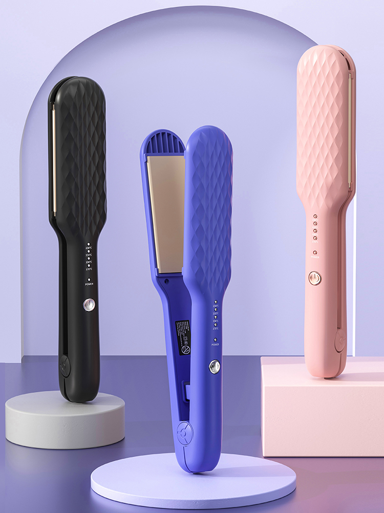 Compact Titanium Straightening Tool with Dual Voltage for Salon-Quality Hair Styling