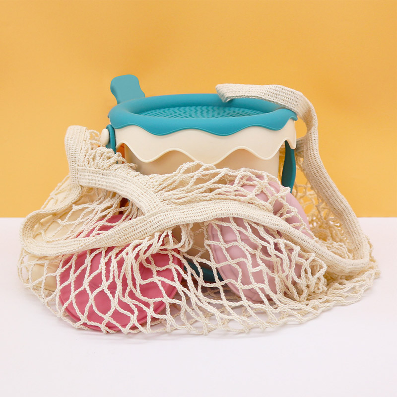 Silicone Beach Summer Kids Beach Sand Toys Set Including Bucket and Shovel Set 4 Sea Animal Molds