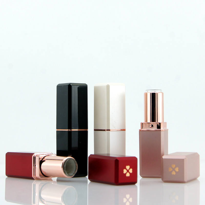 Premium Empty Customizable Twist Plastic Lipstick Tubes in Round and Square Shapes