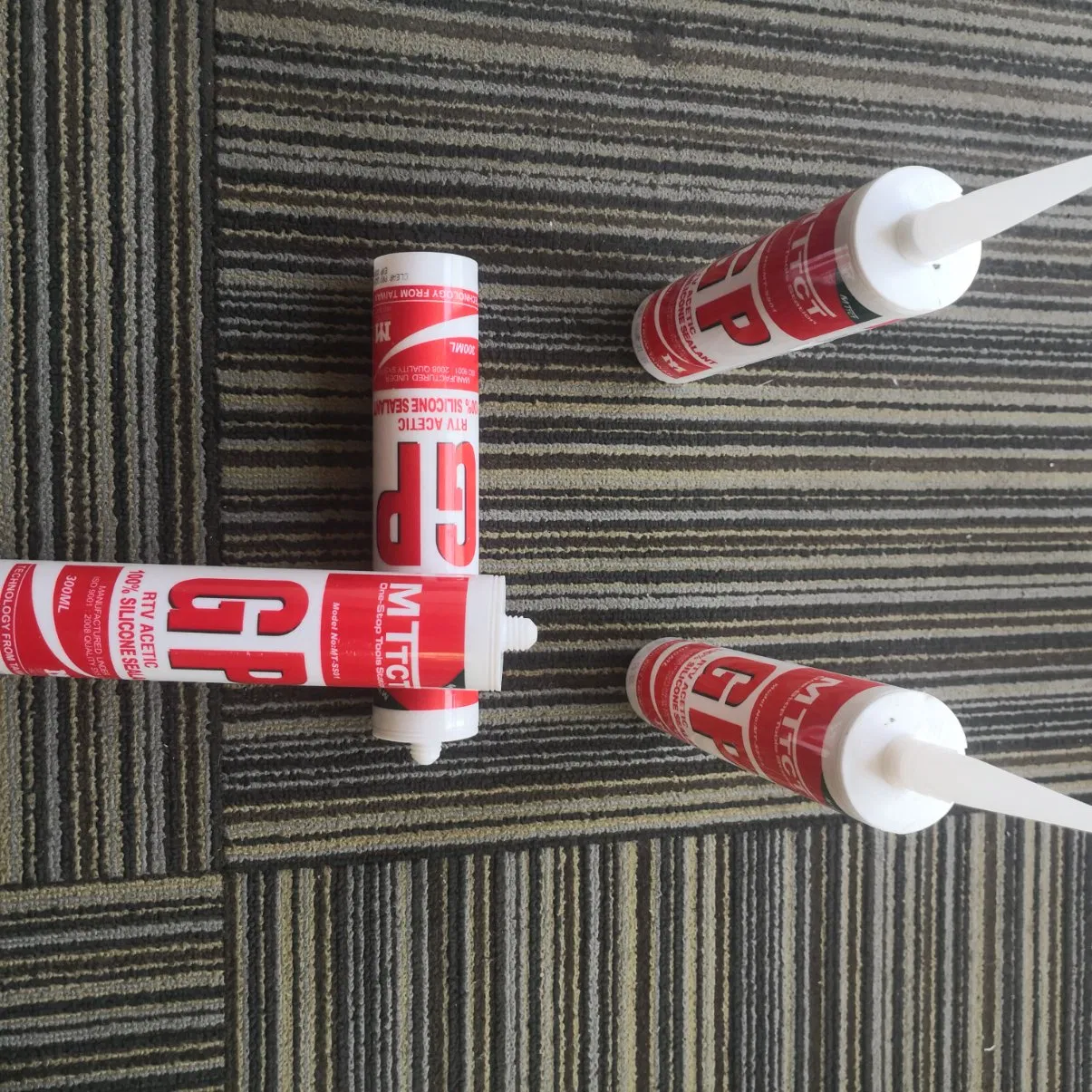 Fast Curing 100% RTV Silicone Sealant for Car and Window Glass with High Quality