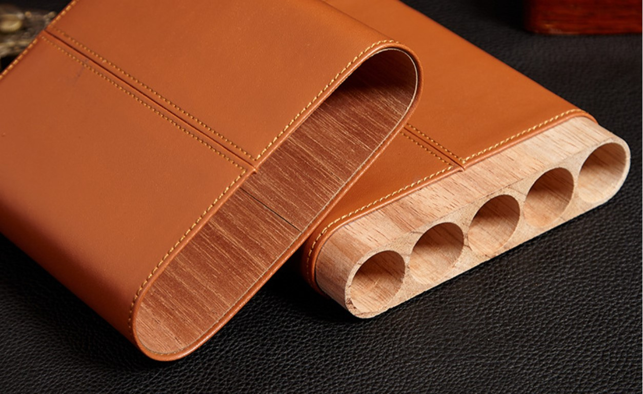 Portable 4/6 Pieces Cigars Genuine Leather Zip Cedar Humidor Cases