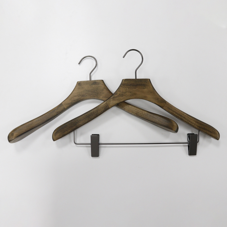 Lavinia Wide Shoulder Thickened Solid Wood Suit Hanger Wooden Suit Hangers Coat Hanger for Tailored Suit