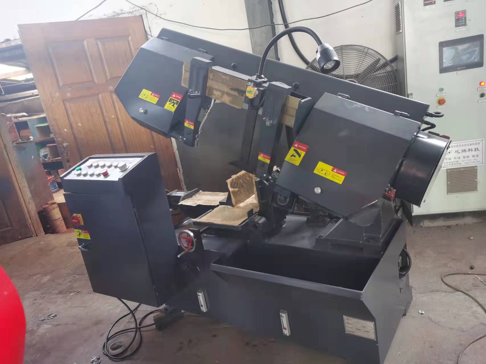 Станок ленточнопильный промышленный CS280II