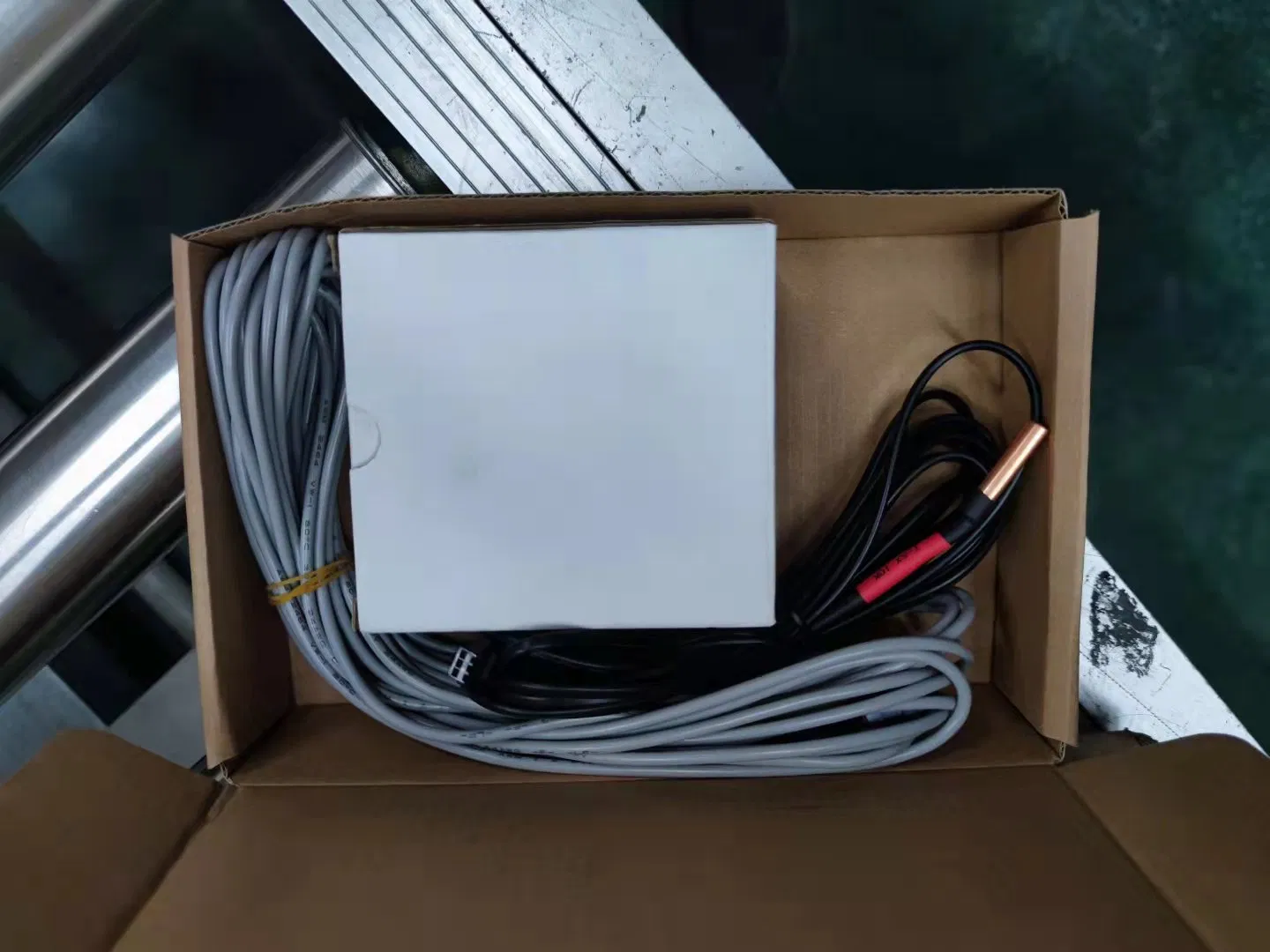 Солнечный тепловой насос для воды 300л, 15000 BTU