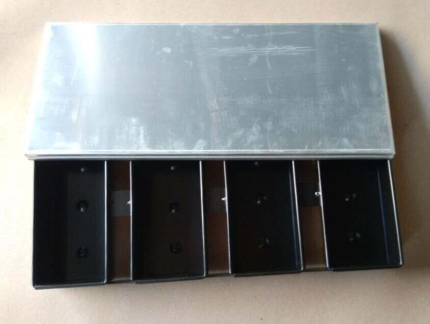 China Manufacturer Aluminum Sheet for Kitchen 400X600 Pizza Pan Tray with Holes