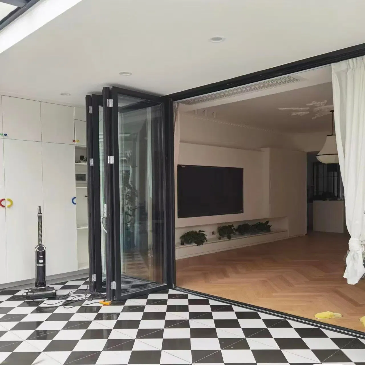 Approved Win-Star French Folding Glass Aluminium Aluminum Sliding Door as-2047 for Austria Certificate ISO