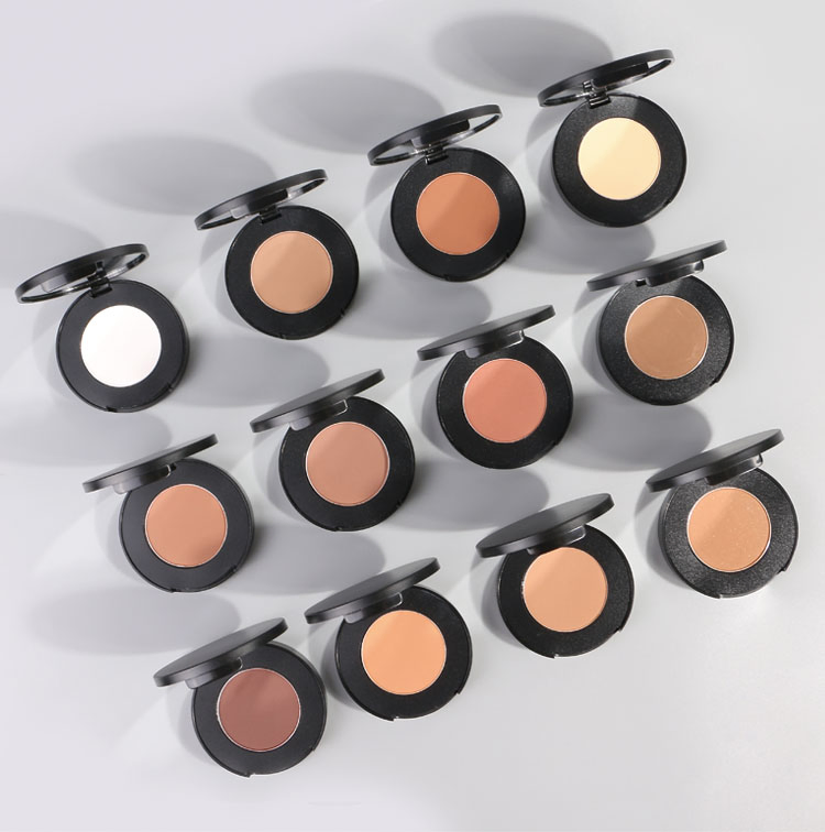 12 Colors Matte Black Container Lightweight Loose Powder Smooth Sweatproof Vegan Powder