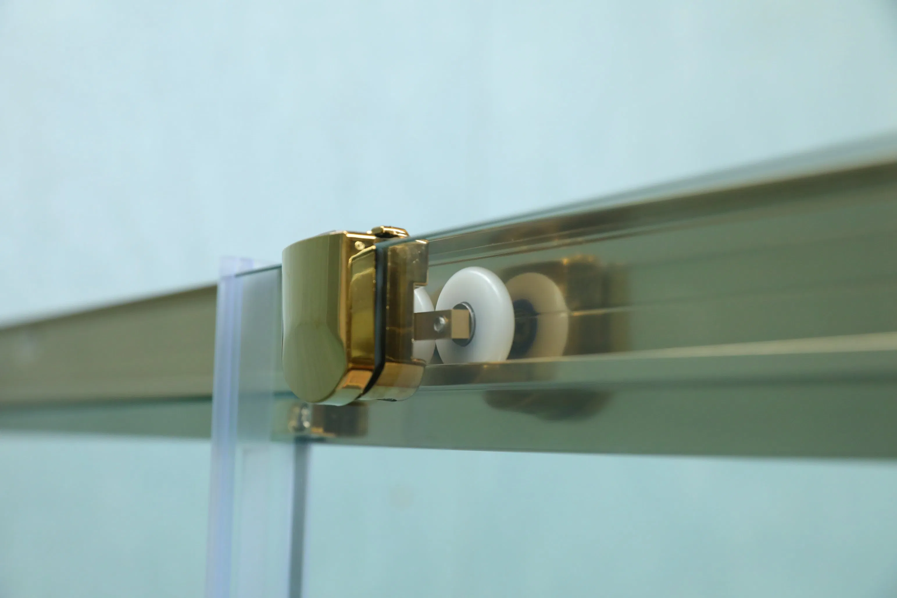 Factory Price Shower Enclosure White Line Tempered Glass Gold Frame Shower Cabin