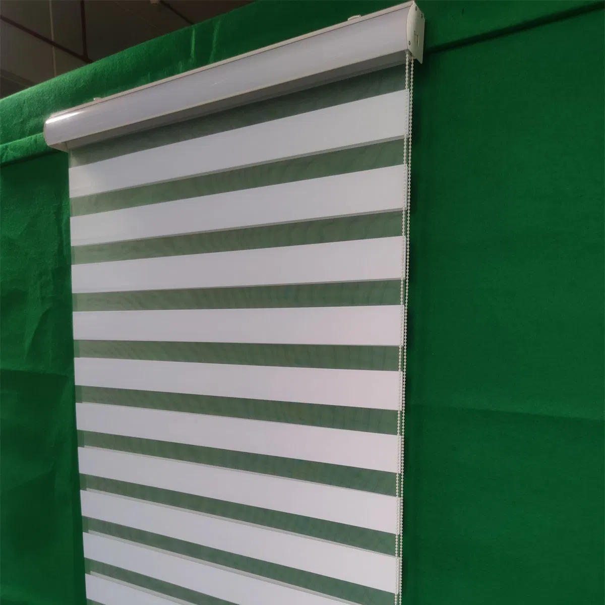 Shandong Motorized Ymtc Zebra Shades Blackout Shades of High Quality Factory Direct Supply