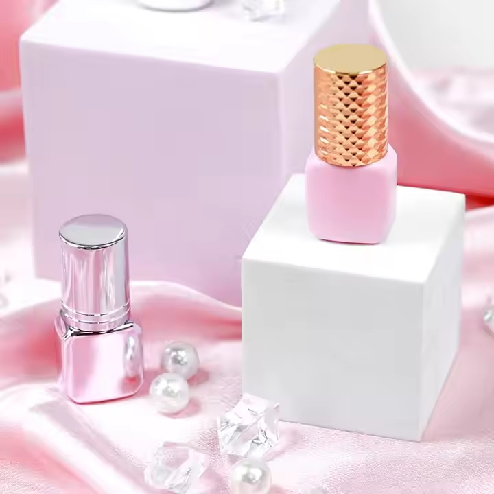 Custom Logo 0.5-1 Sec Fast Drying Eyelash Glue Long Lasting Waterproof Eyelash Extension Adhesive Glue