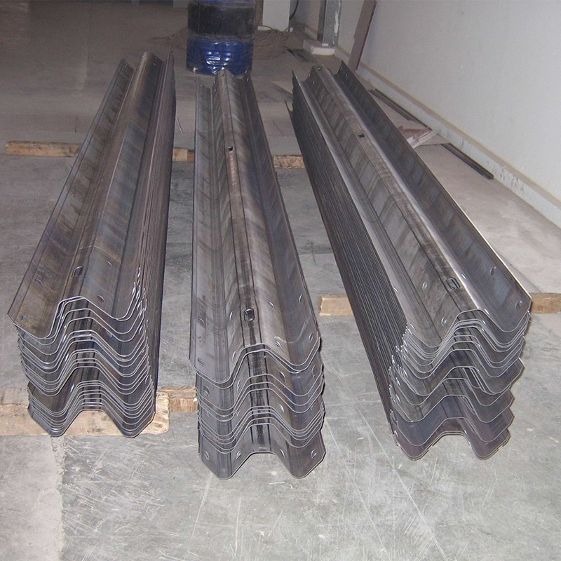 W Beam Galvanized Road Highway Guardrail CE Standard Zinc Coating