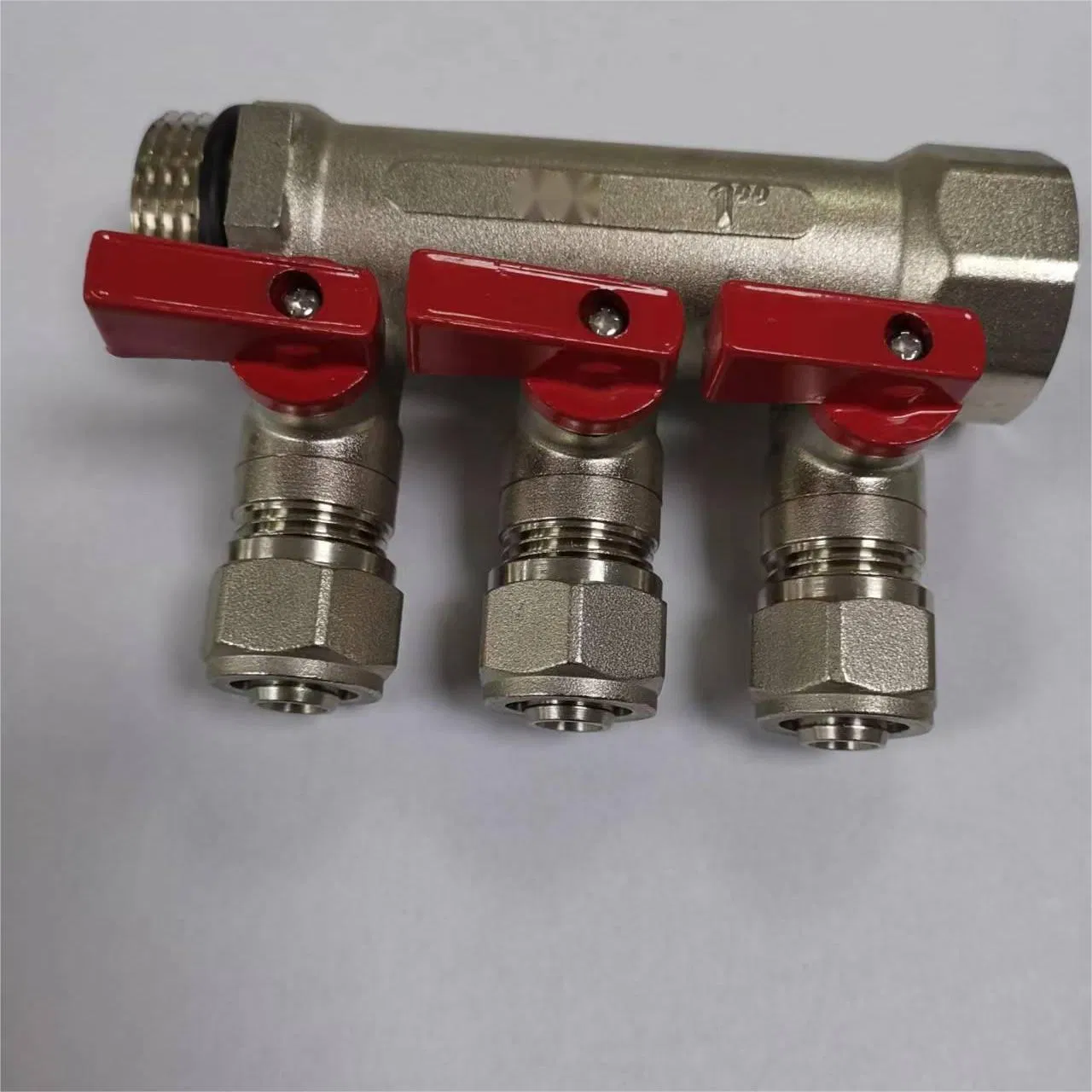 High Quality 2-6 Ways Underfloor Heating Manifold Water Manifold