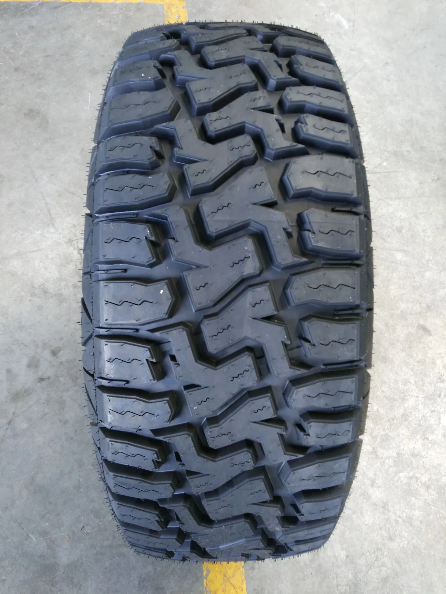 Шина для гольф-кара ATV 20x8.50-8