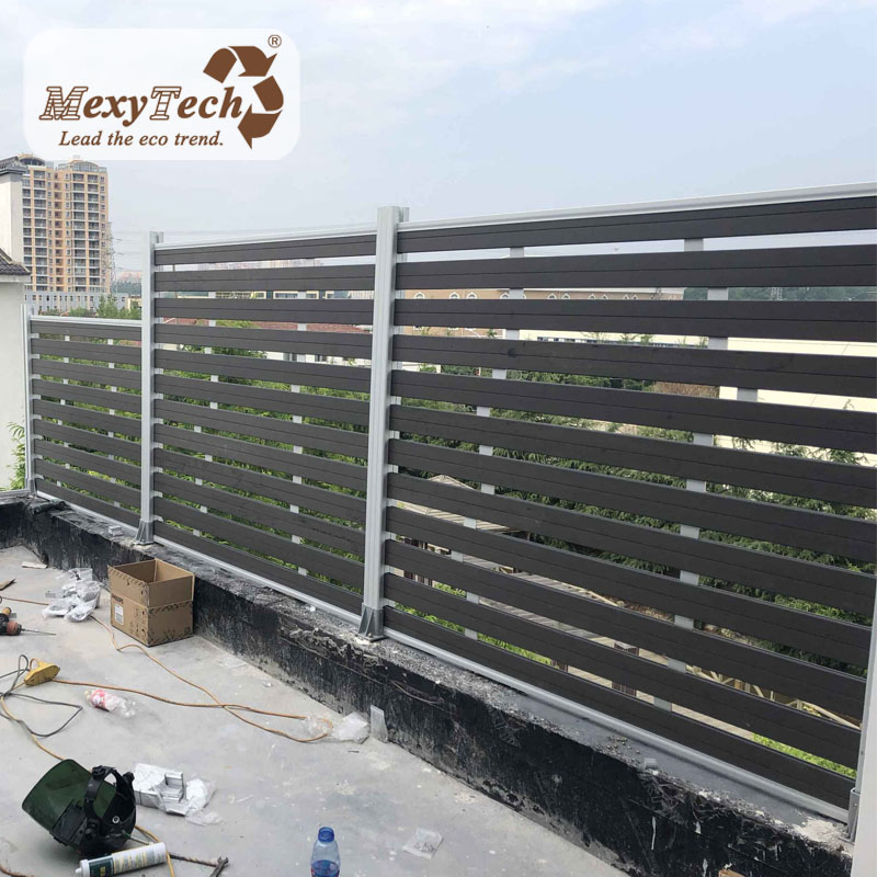 Easy Installation Wind Resistance Fence Stable Fence WPC Fence