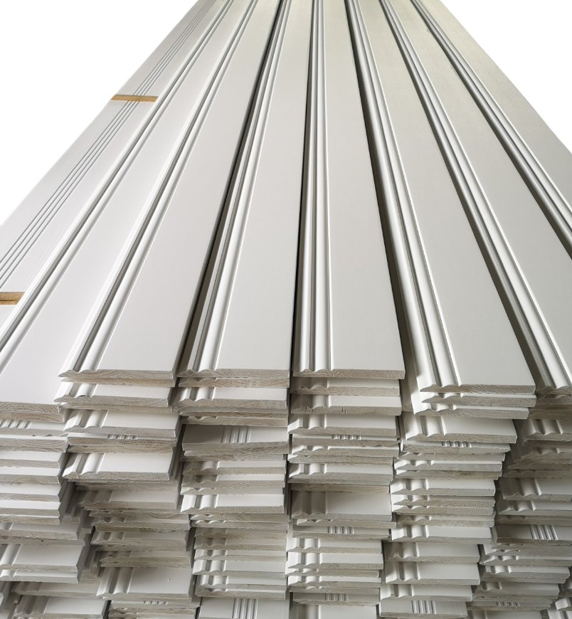 White Primed or Painted Soild Wood Mouldings Skirting Boards Baseboards