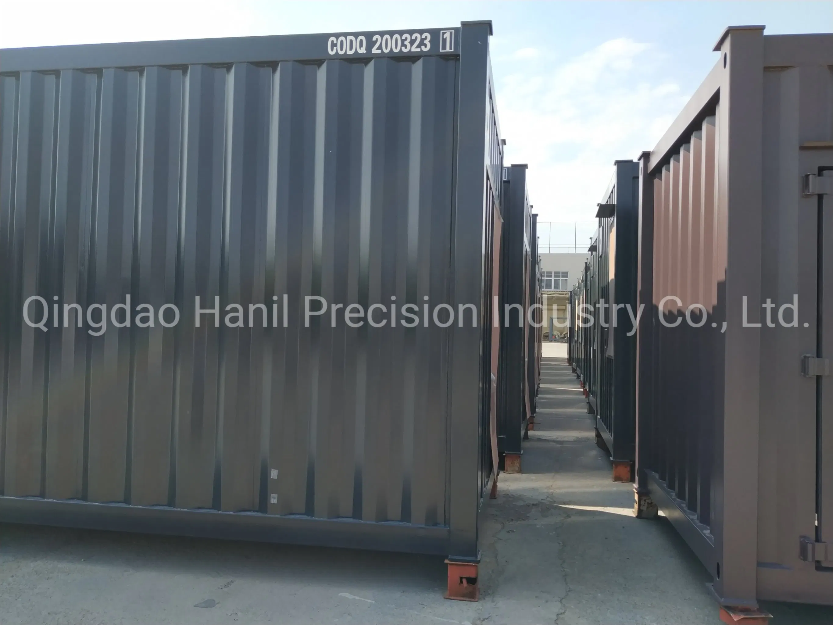 China Luxury Easy Install Waterproof and Fireproof Prefab House/ Prefabricated Container House / Modular House for Labor Camp / Army Camp /Quarantine Room